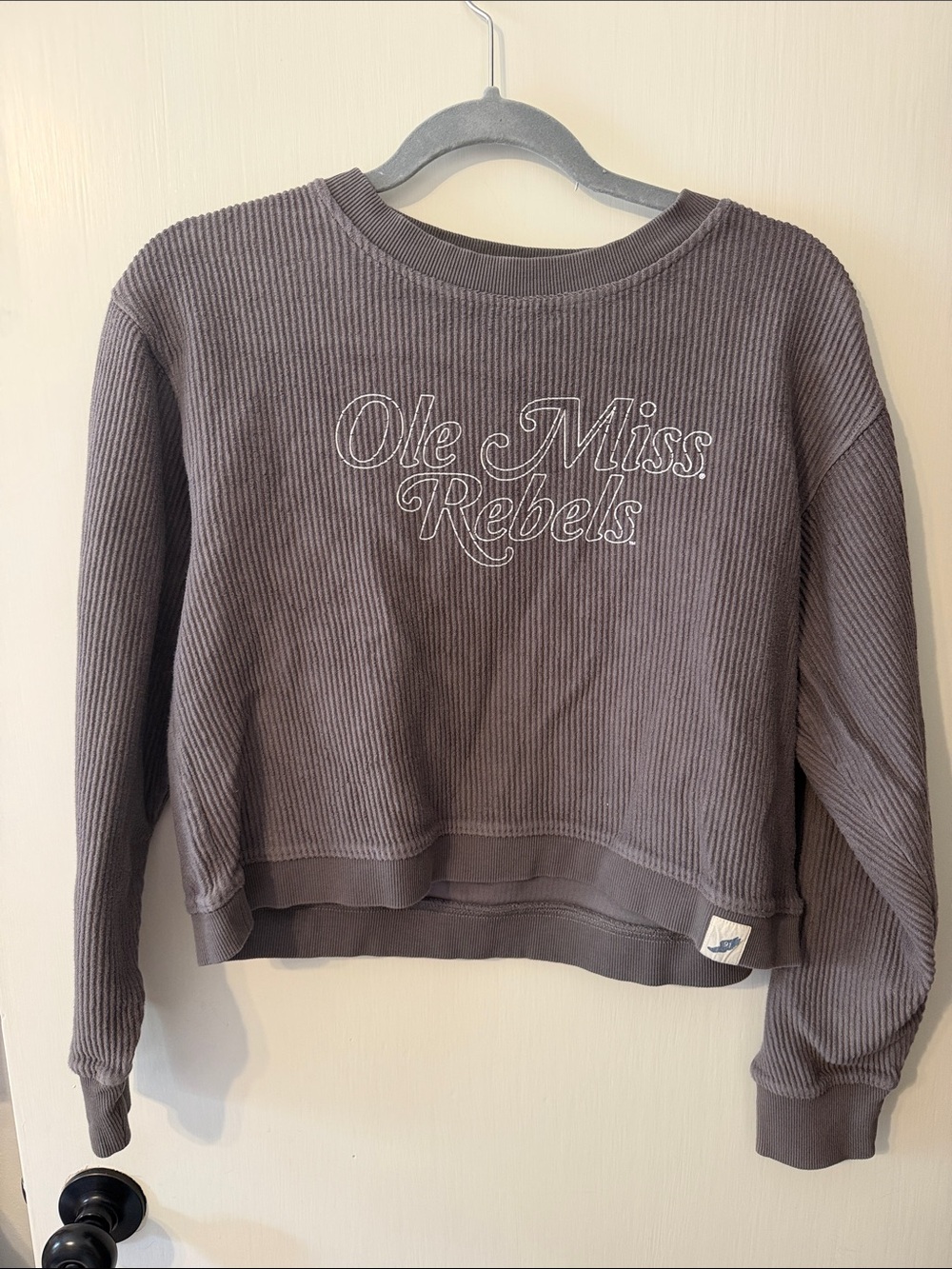 Ole Miss Rebels Women's Ribbed Cropped Crewneck Sweatshirt - Gray